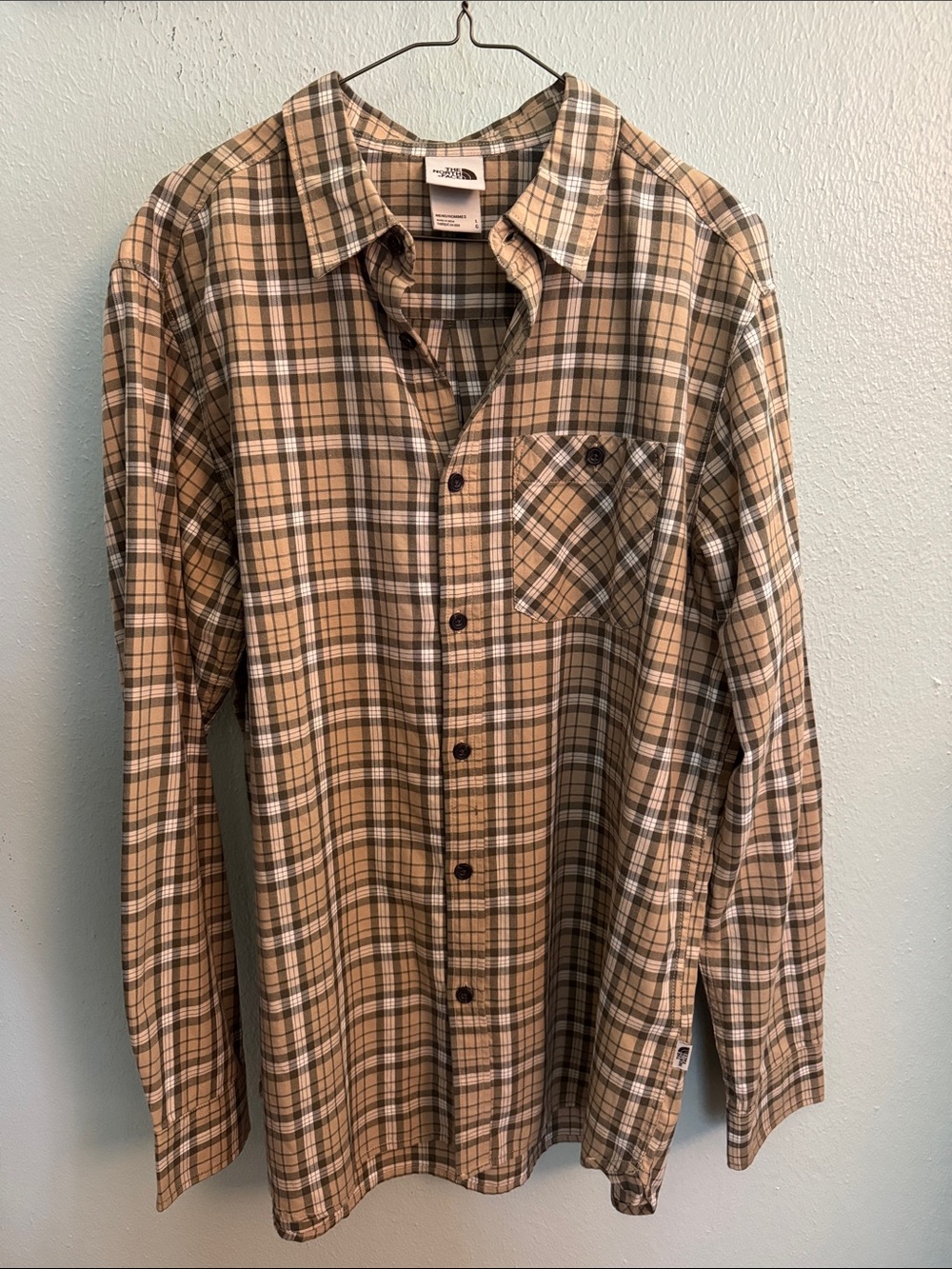 The North Face Men’s Tan & White Plaid Button-Down Shirt